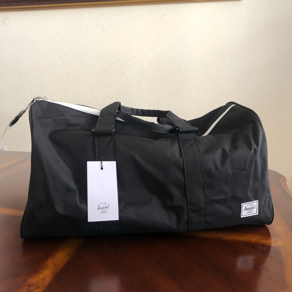 Herschel gym bag